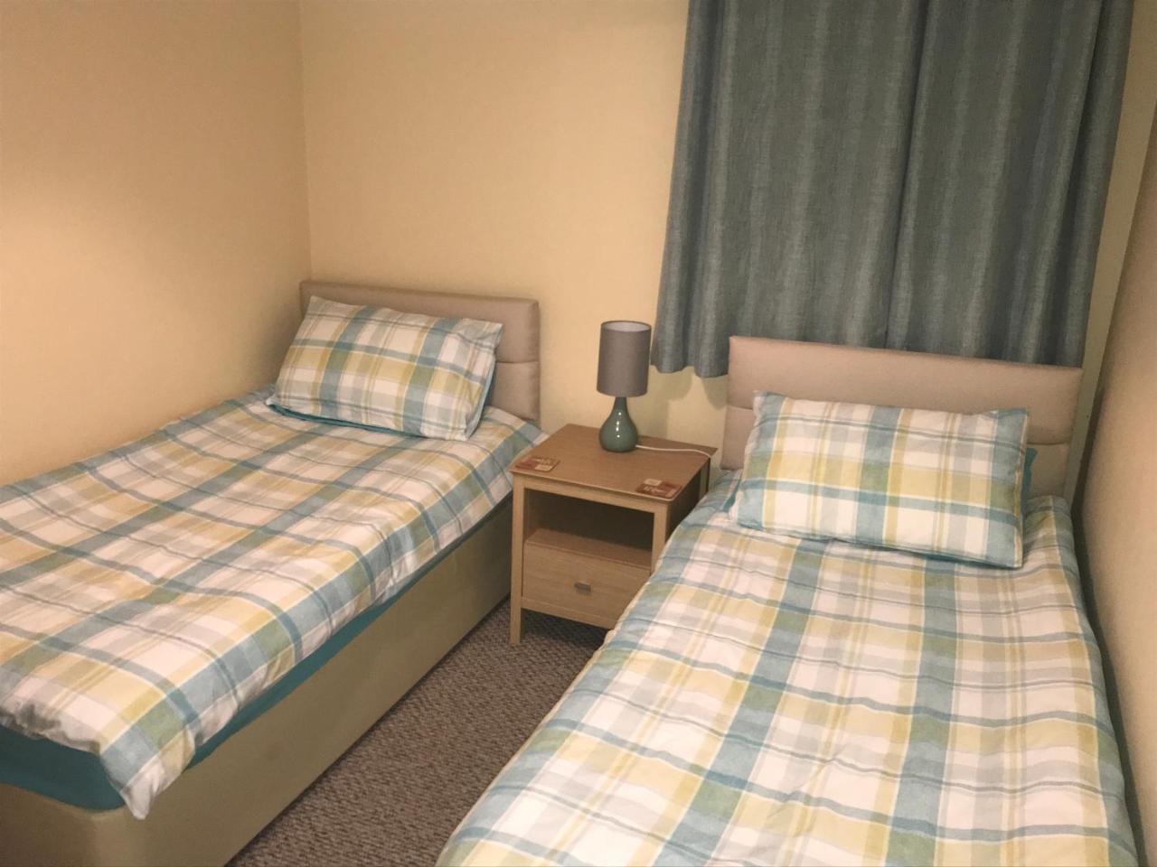 Causeway Holiday Homes 科尔雷恩 外观 照片